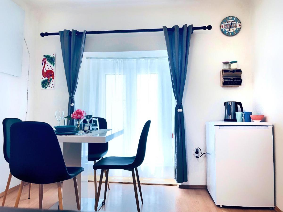 1Br Apartment On The Most Beautiful Street In Ljubljana Center Eksteriør bilde