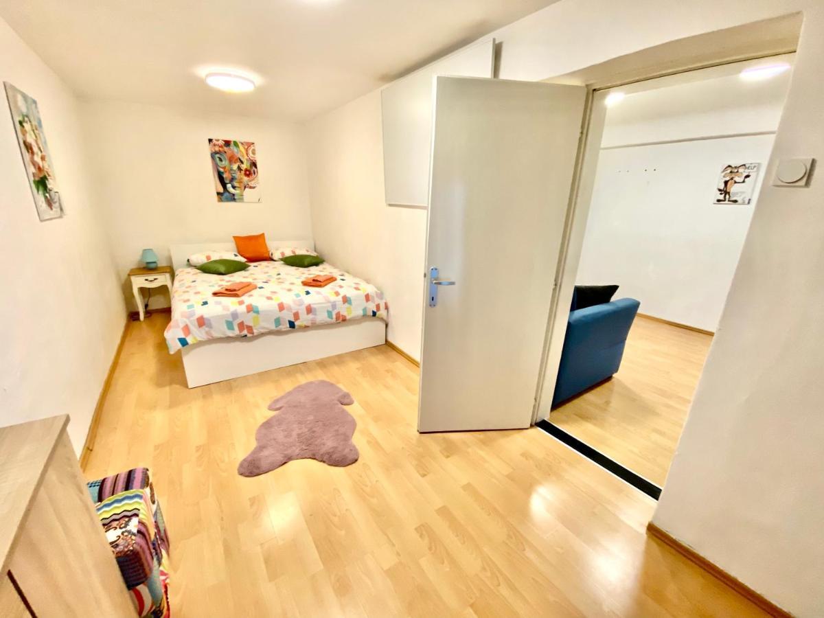 1Br Apartment On The Most Beautiful Street In Ljubljana Center Eksteriør bilde